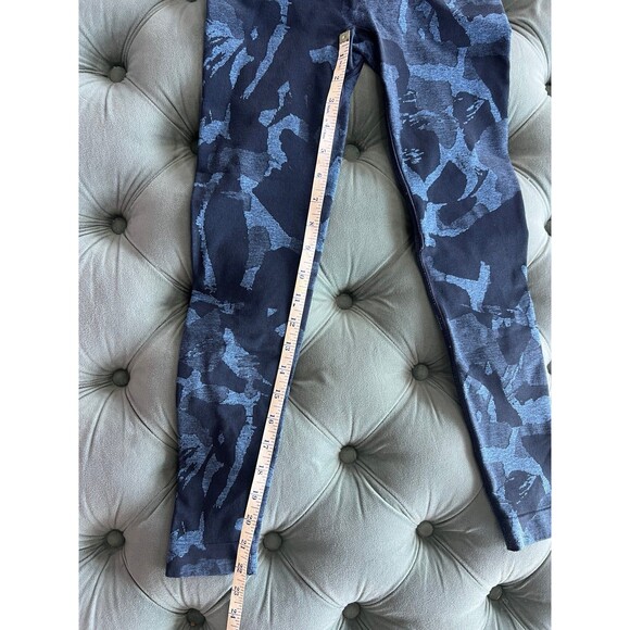 Gymshark Camo Leggings Blue Small - Picture 4 of 7